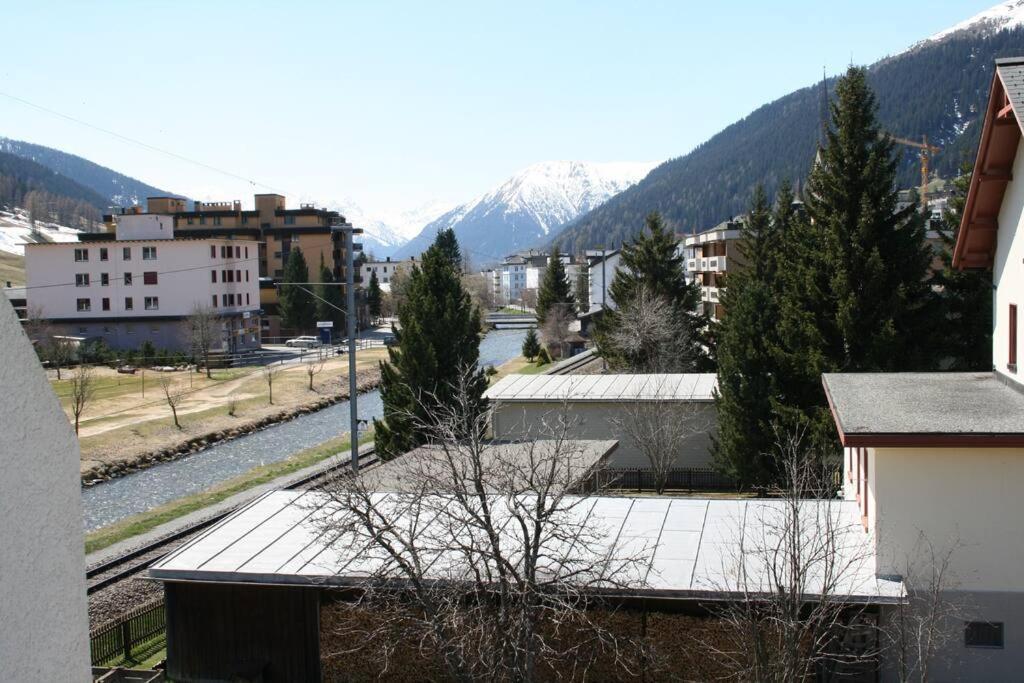 Microappartment With Bath And Cozy Balcony * Davos